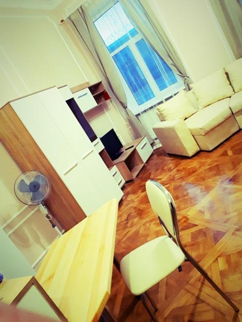 Apartment In The City Center Ivano-Frankivsk Luaran gambar